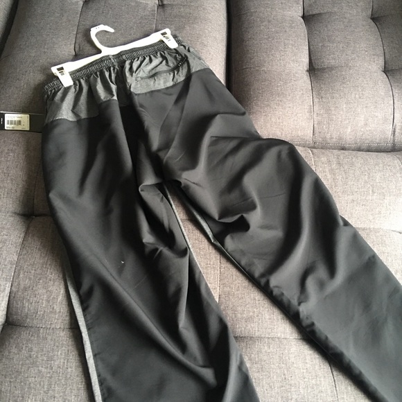 Windbreakers - Picture 3 of 5